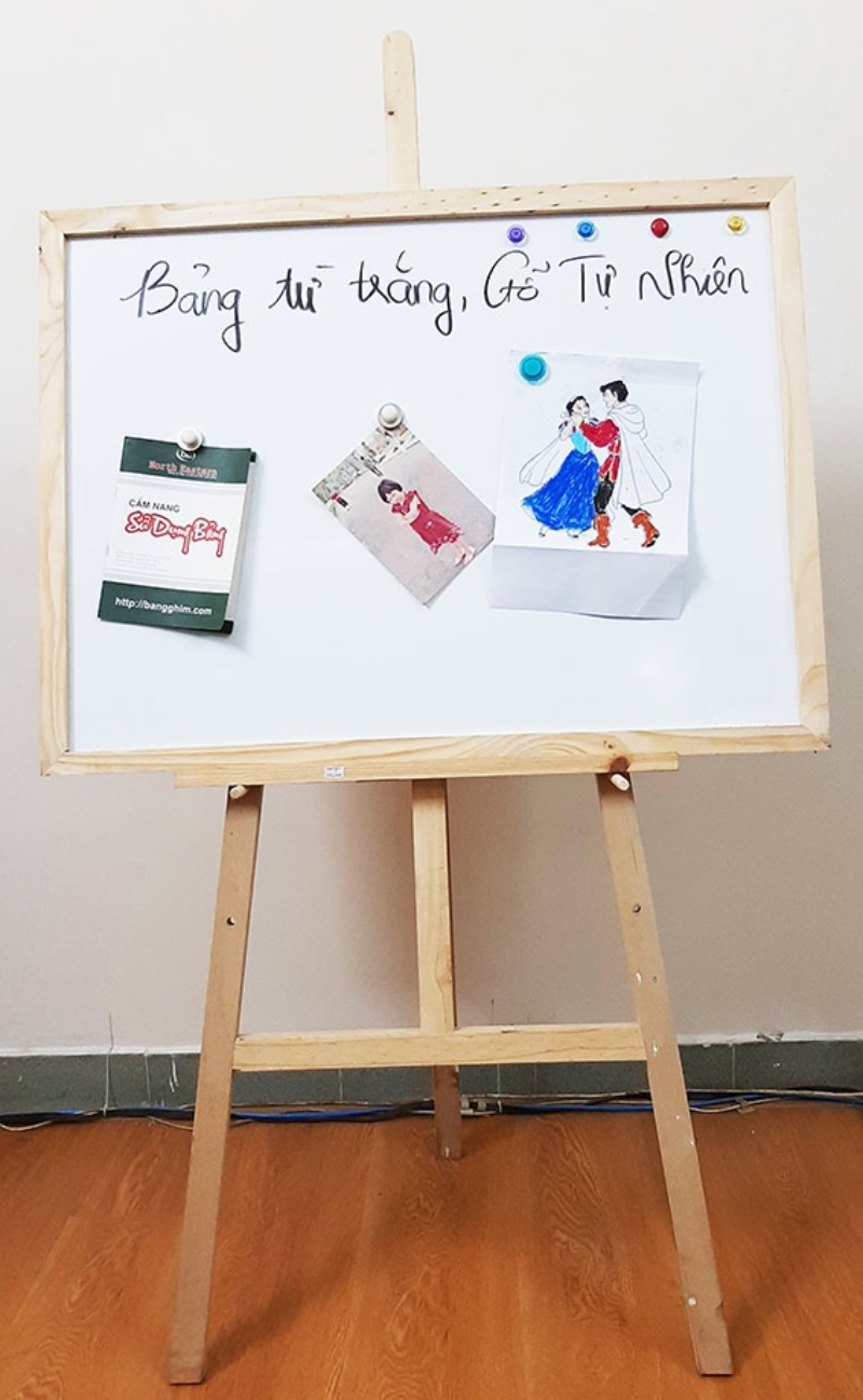 Bảng viết bút lông có chân